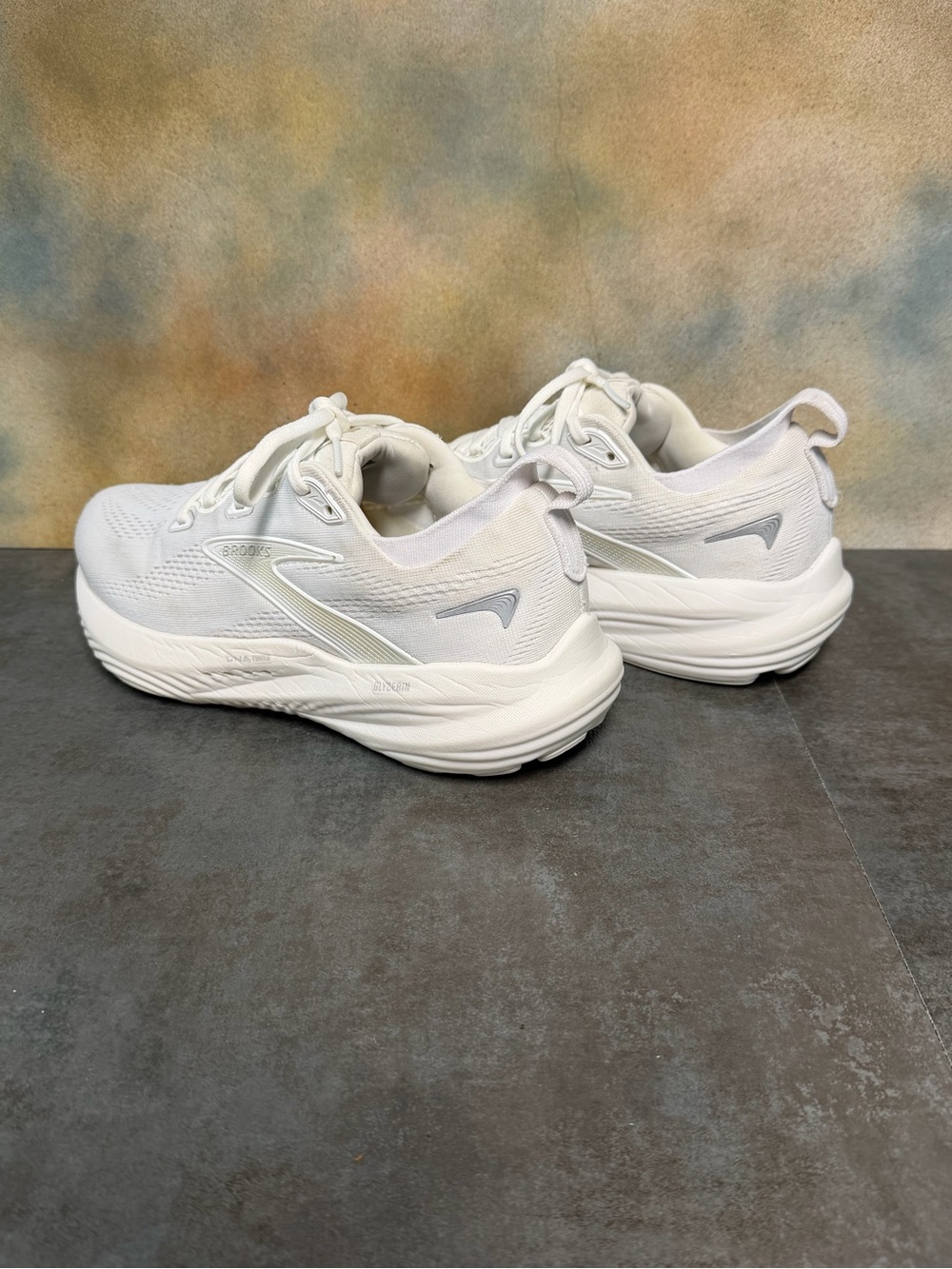 Brooks Glycerin 22 Women's White Running Shoes 1204341B151 Size 8.5B - Picture 9 of 16